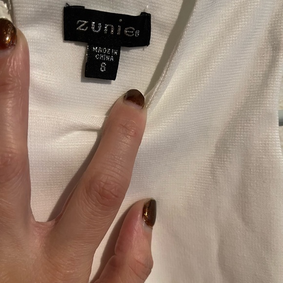 Girls dress size 6 - Picture 2 of 3